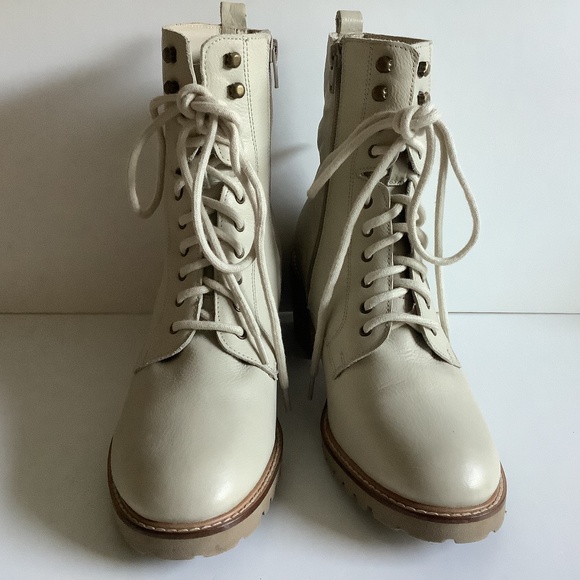Seychelles Irresistible Cream Leather Lace Up Combat Boots Size 9,5 NWOT - Picture 2 of 10